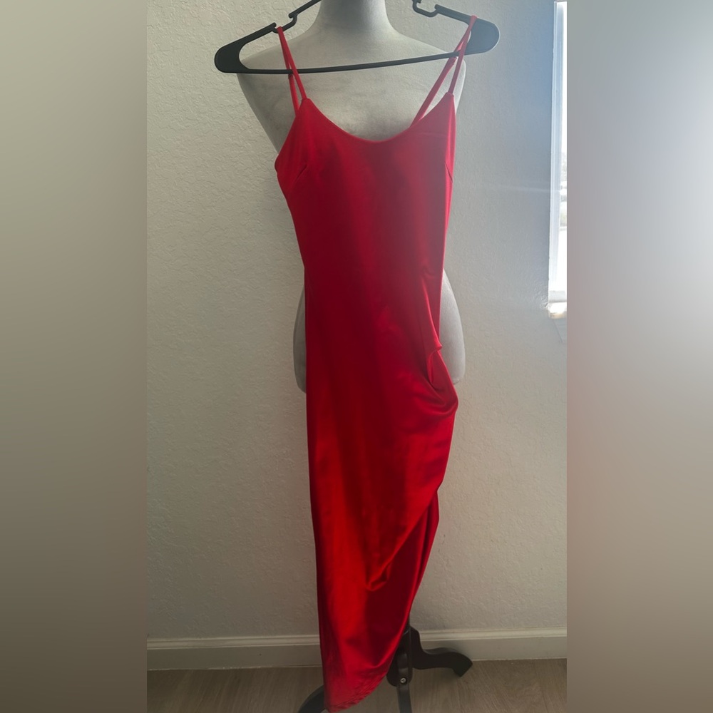 Popular 21 Red Bodycon Midi Dress Spaghetti Strap Size Small